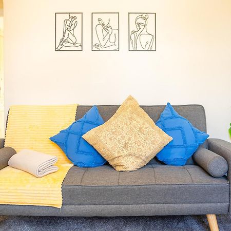 Cosy Home In Reading, Berkshire Εξωτερικό φωτογραφία
